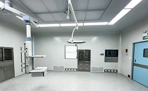 Thailand Hospital Cleanroom Case Study: 80m&sup2; ISO7 Surgical Suite